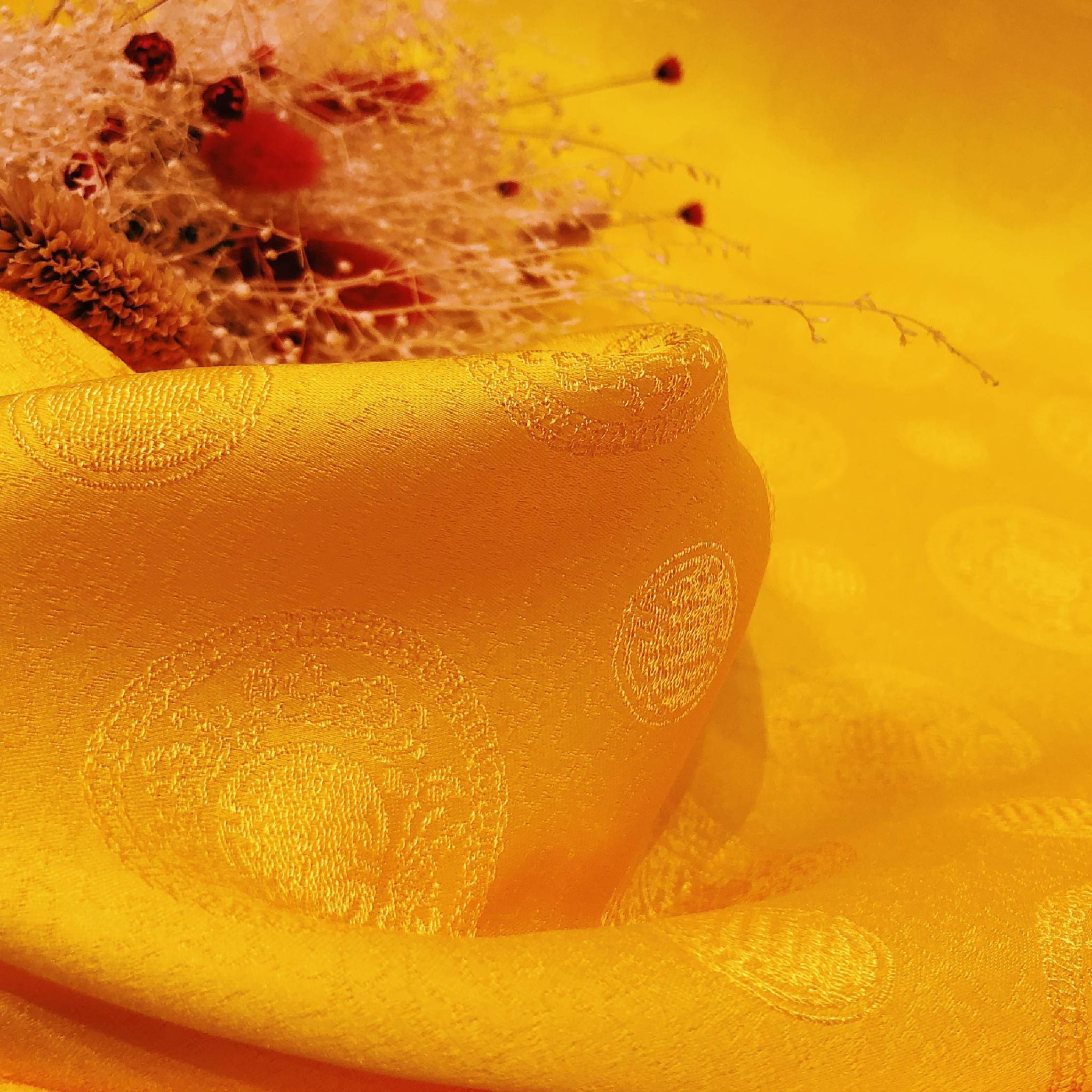 EBBL004239 Gấm Phúc Khang Màu Vàng Khổ 1m50 Dài 2,2m