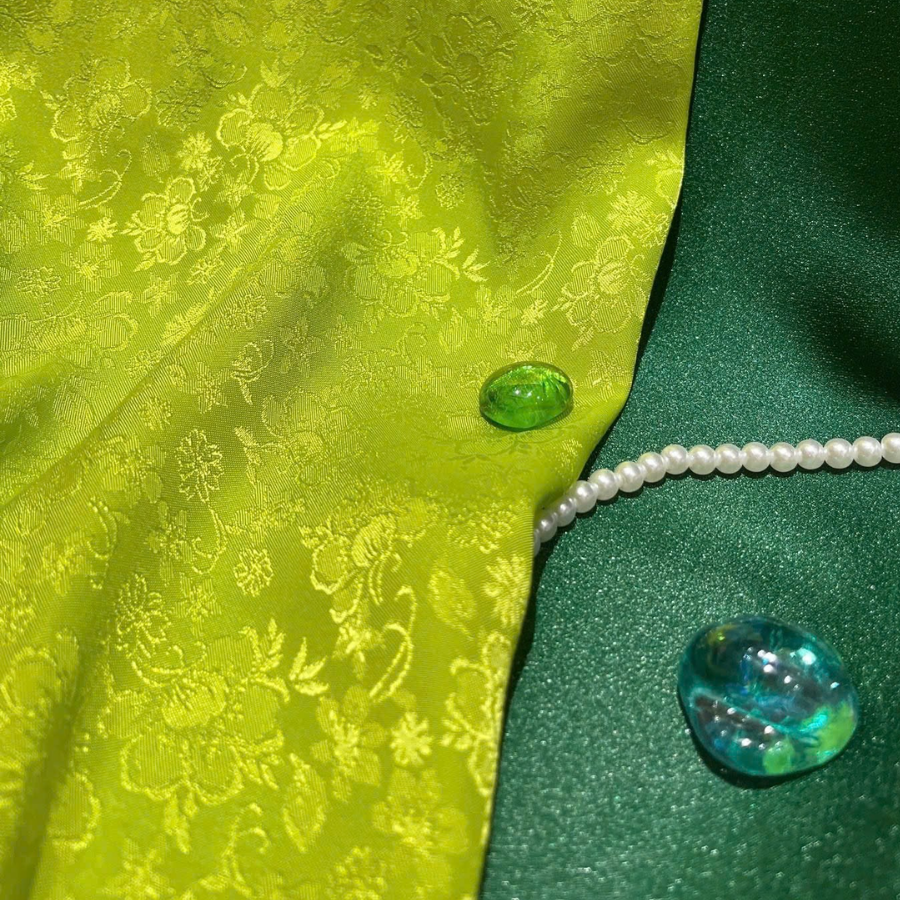 DWWN011-244 Vải Gấm Xuân Hồng Co Giãn Màu Xanh Khổ Vải 1m15 x 2m5