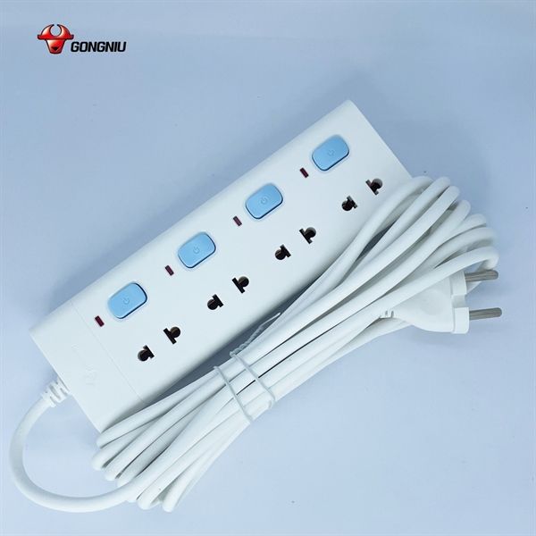 Ô cắm điện 4 lỗ, 4 công tắc GONEO GNVN-V3040-30 3met
