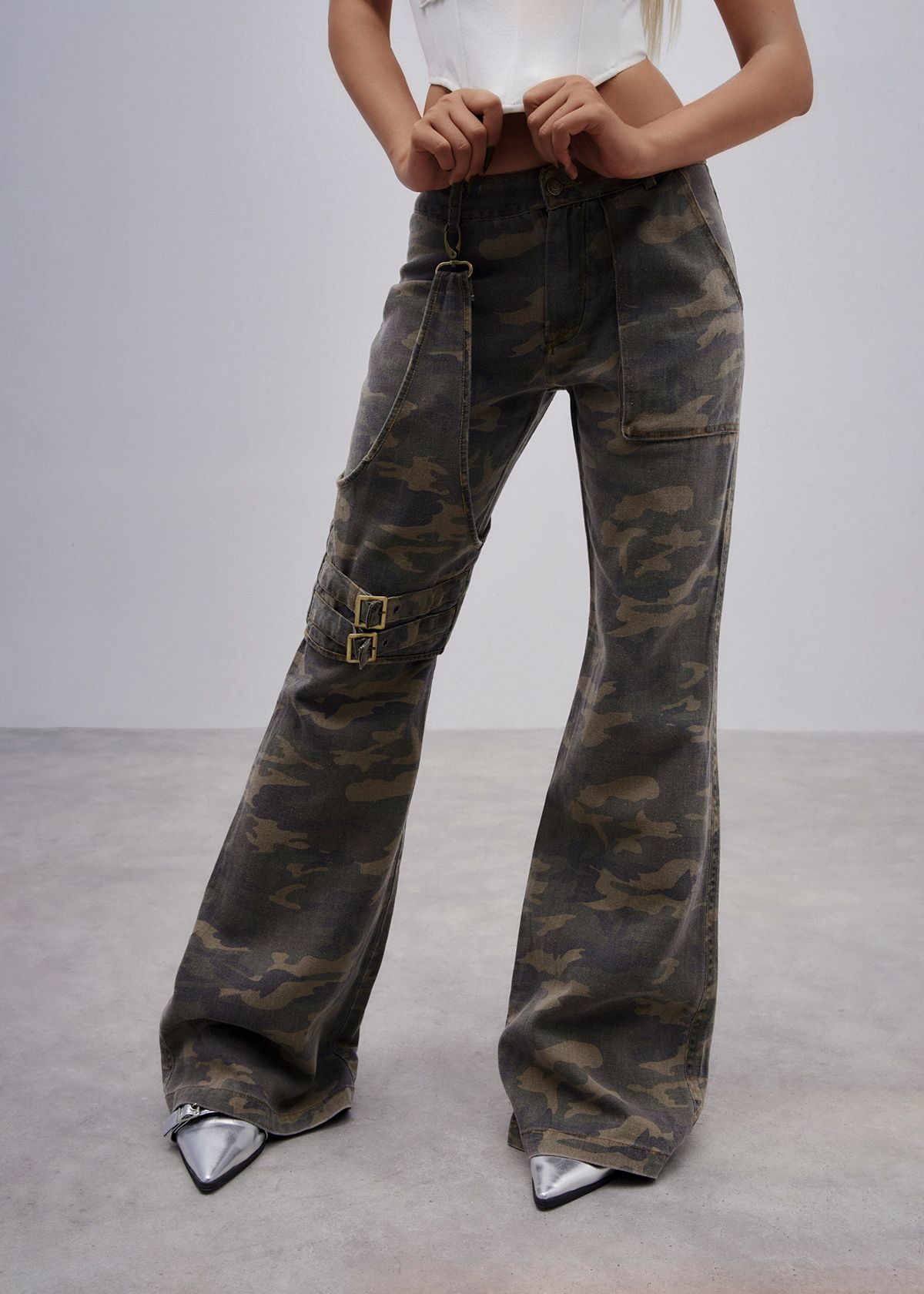 CAMO - Flared Pants