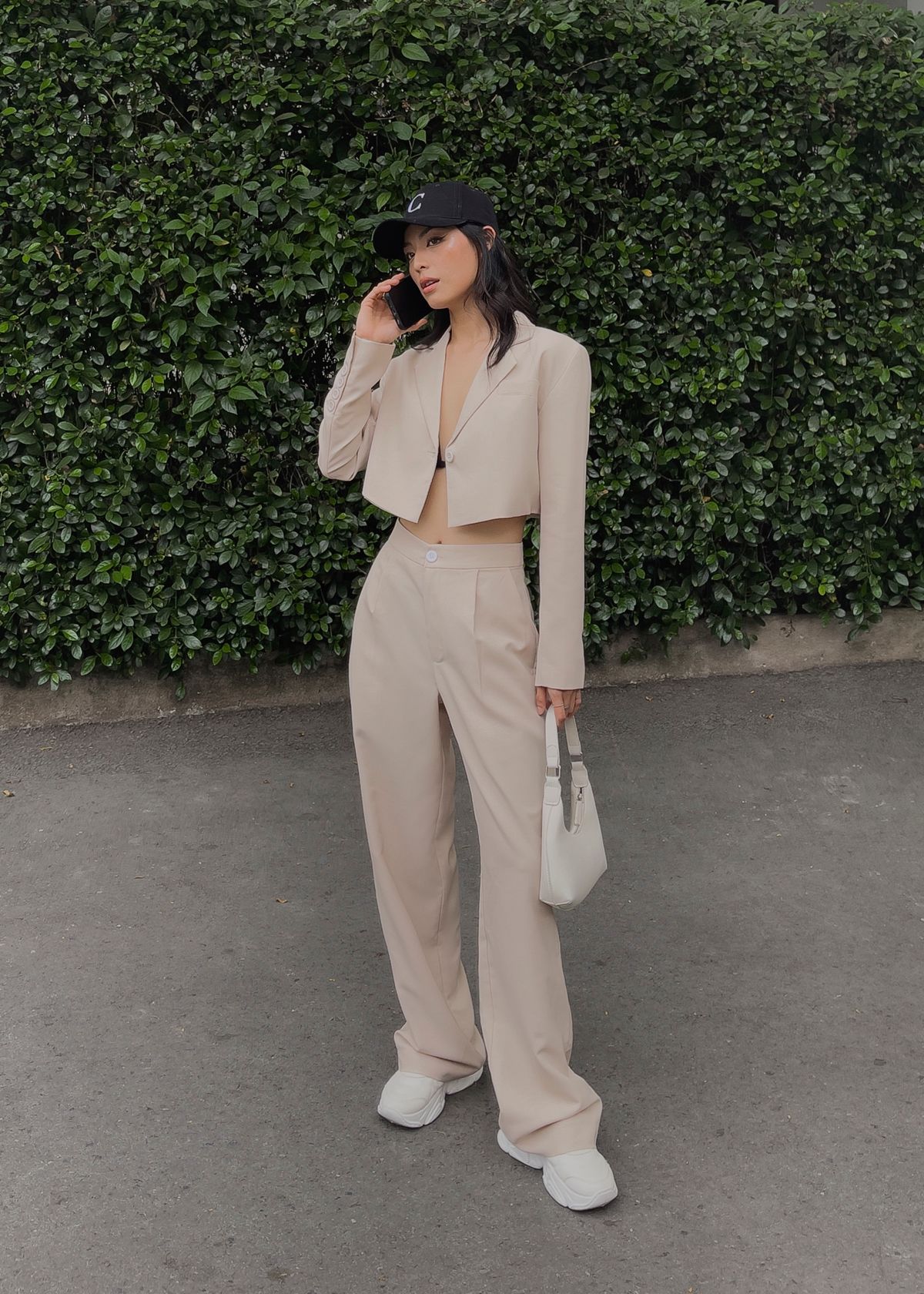 Pleated Wide Leg Trousers