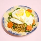  Mì Xào Trứng Ốp La 