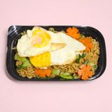  Mì Xào Trứng Ốp La 