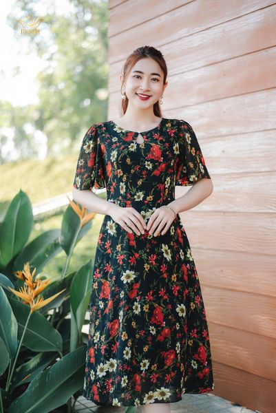 Đầm xoè - Cổ tròn tay loe - CT - Đen hoa - TTV1312