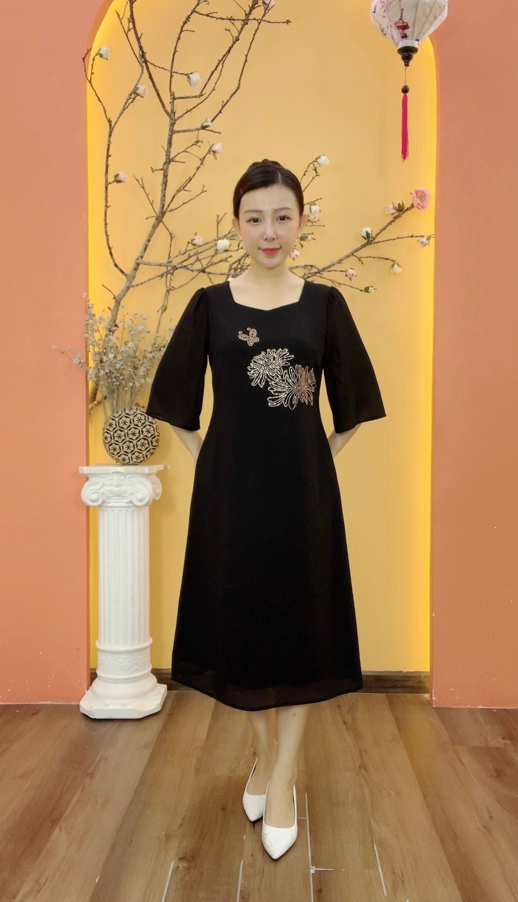 Đầm suông - Cổ vuông tim ép đá tay lỡ - CT - Đen - TTV1905