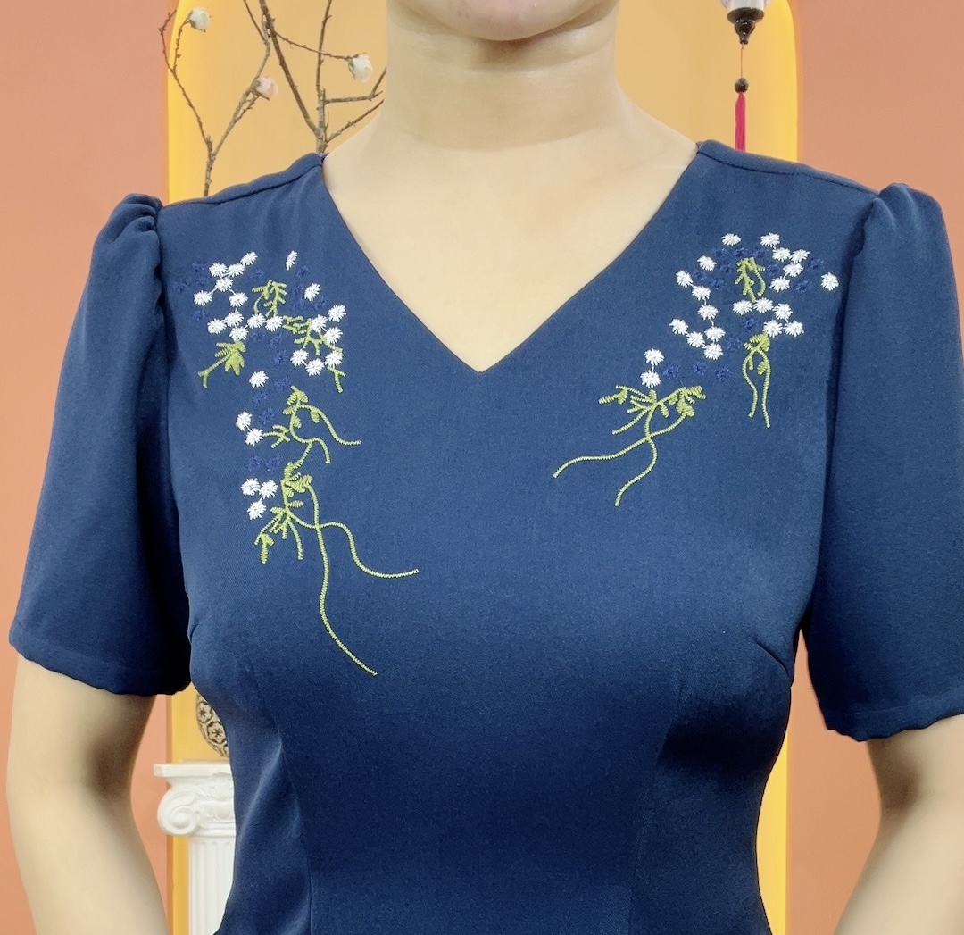 Đầm suông - Cổ tim thêu hoa tay ngắn - CD - Xanh nauy - TTV1906