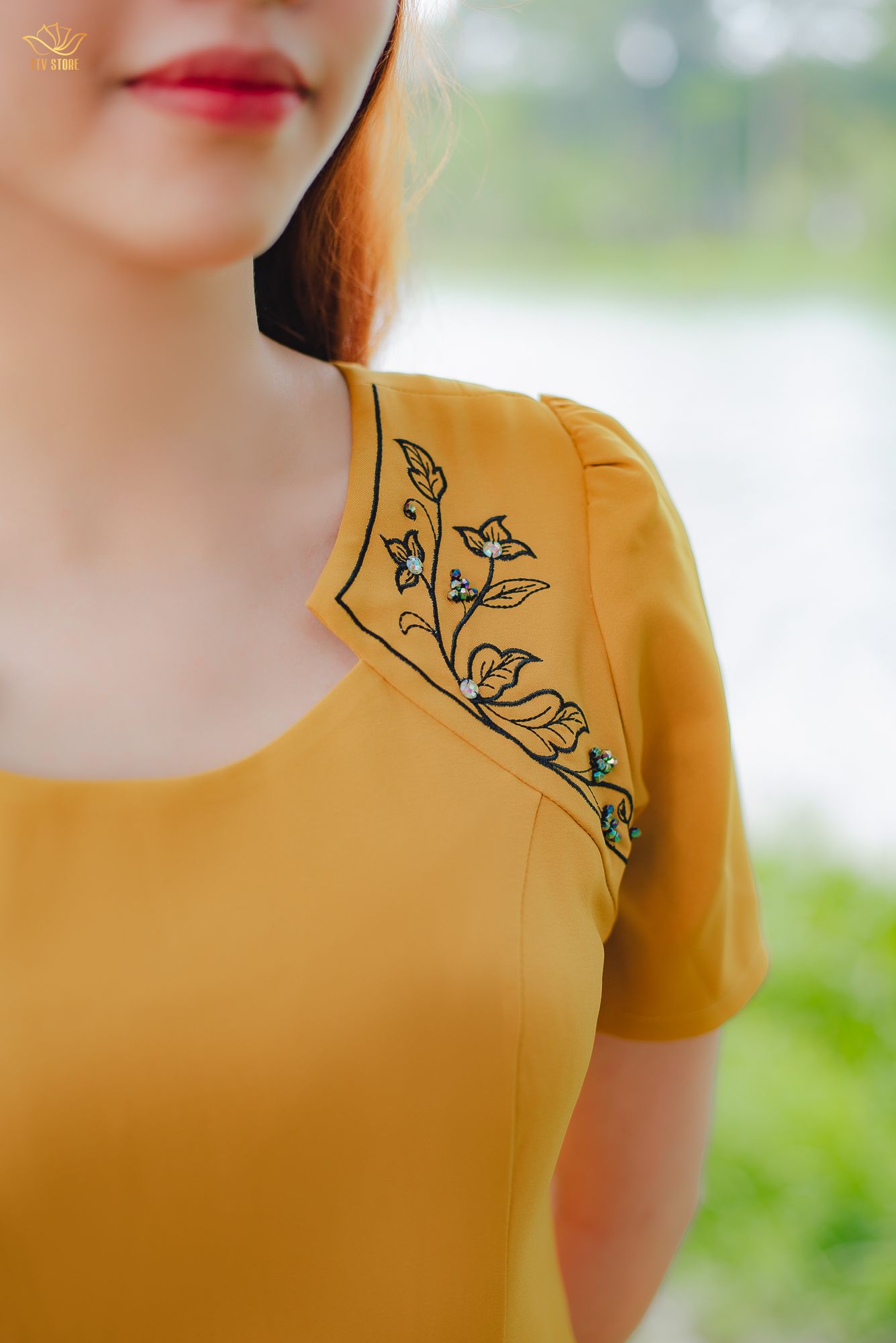 Đầm xòe - Cổ tròn tay ngắn thêu hoa - CV - Vàng nghệ  - TTV1393