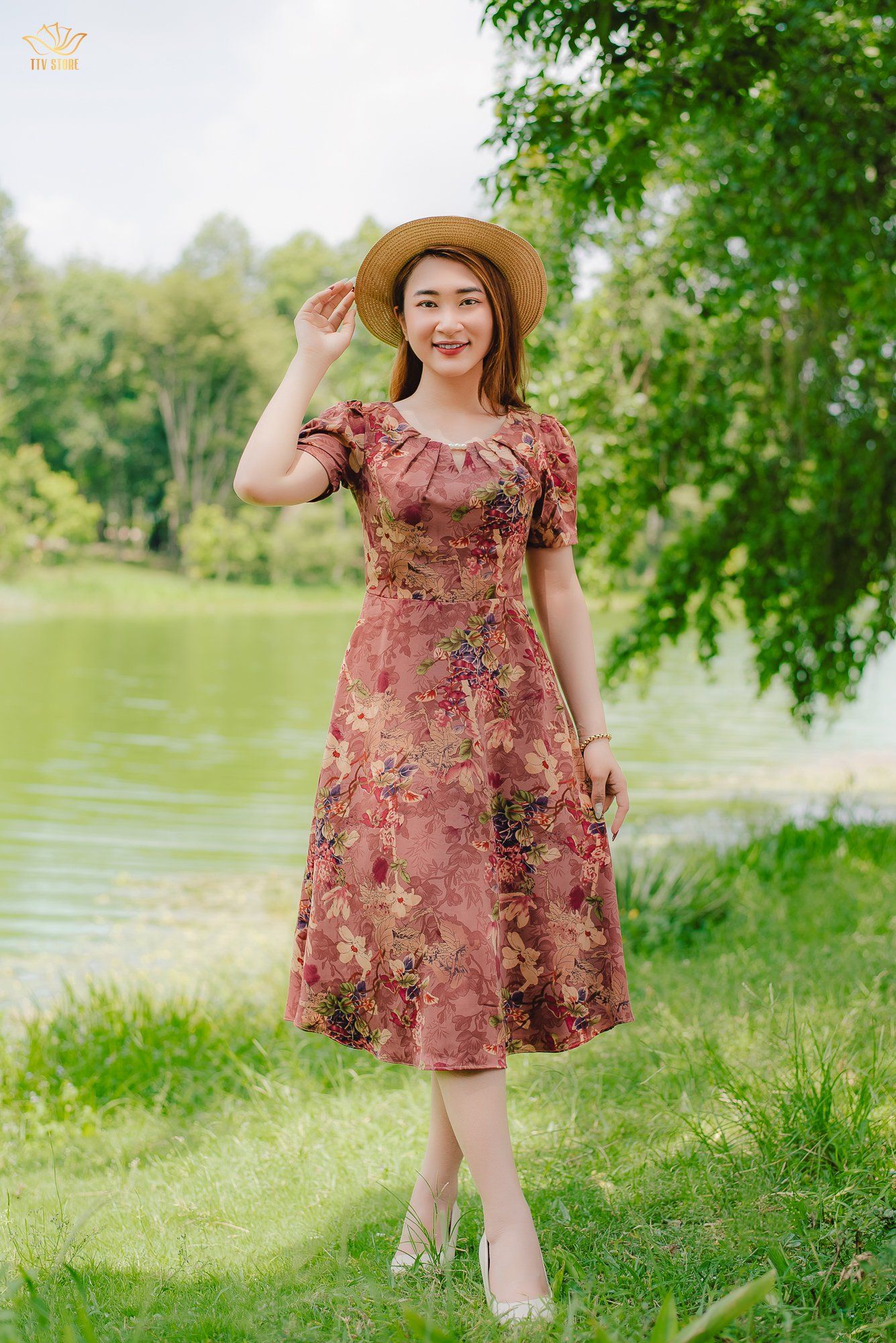 Đầm xòe - Cổ tròn tay ngắn - CT - Hồng hoa - TTV1401