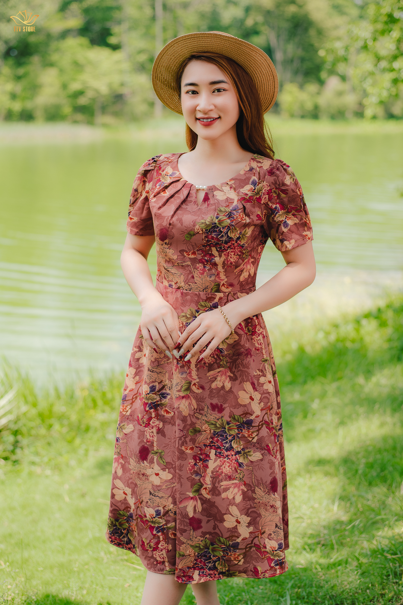 Đầm xòe - Cổ tròn tay ngắn - CT - Hồng hoa - TTV1401