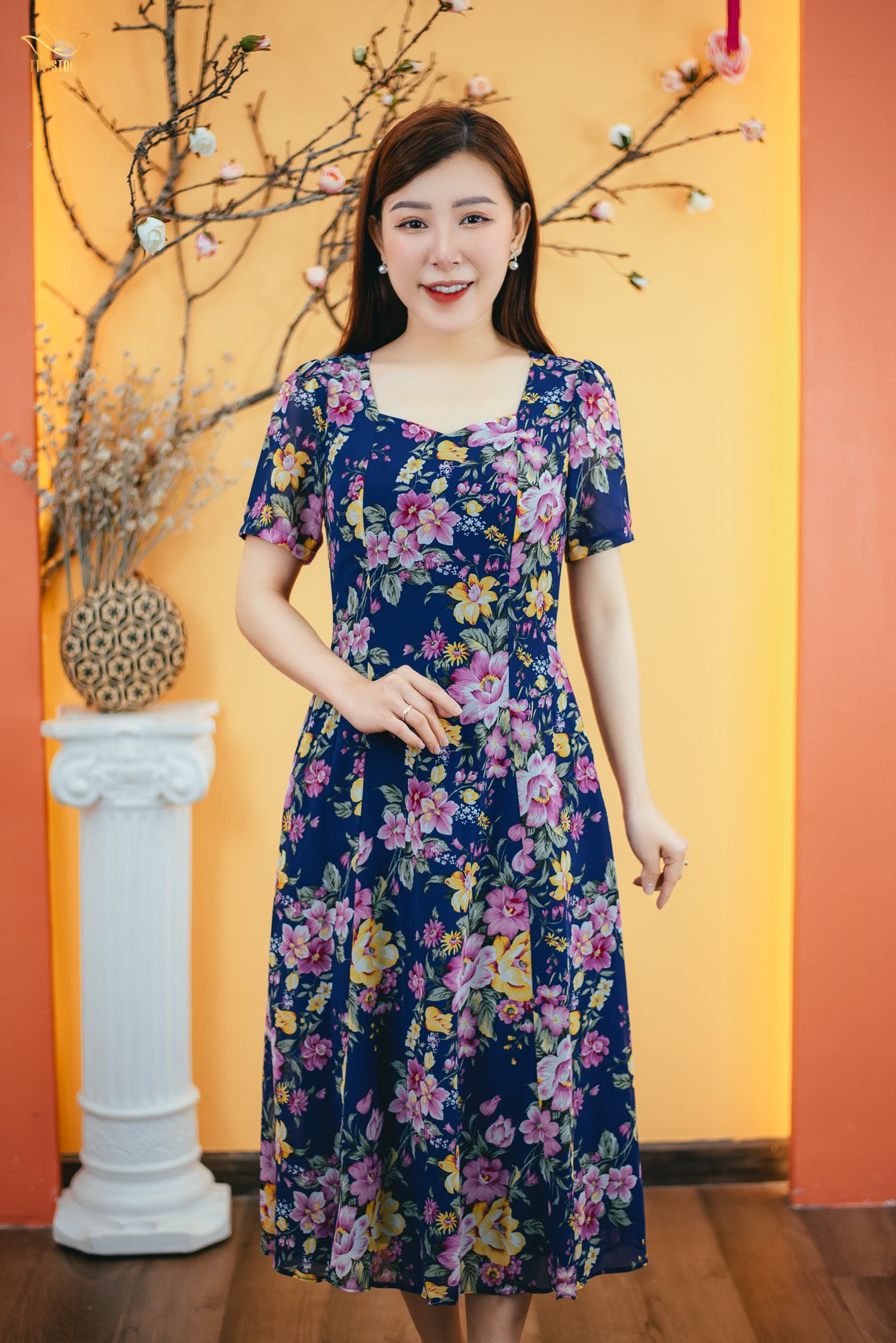 Đầm xòe 8 mảnh - Cổ vuông tim tay ngắn - AH - Xanh hoa - TTV1613