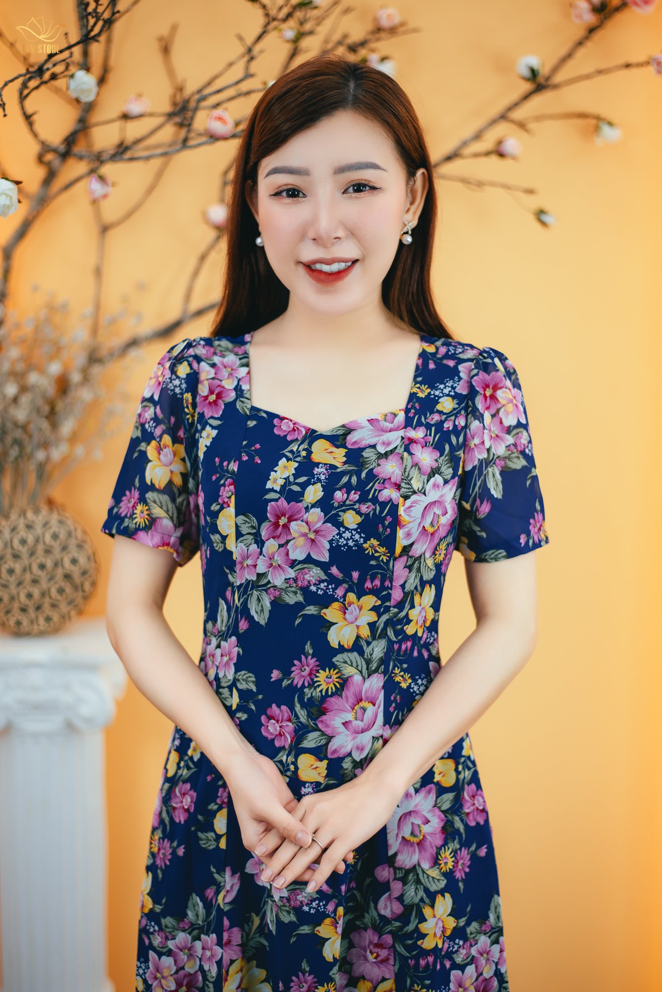 Đầm xòe 8 mảnh - Cổ vuông tim tay ngắn - AH - Xanh hoa - TTV1613