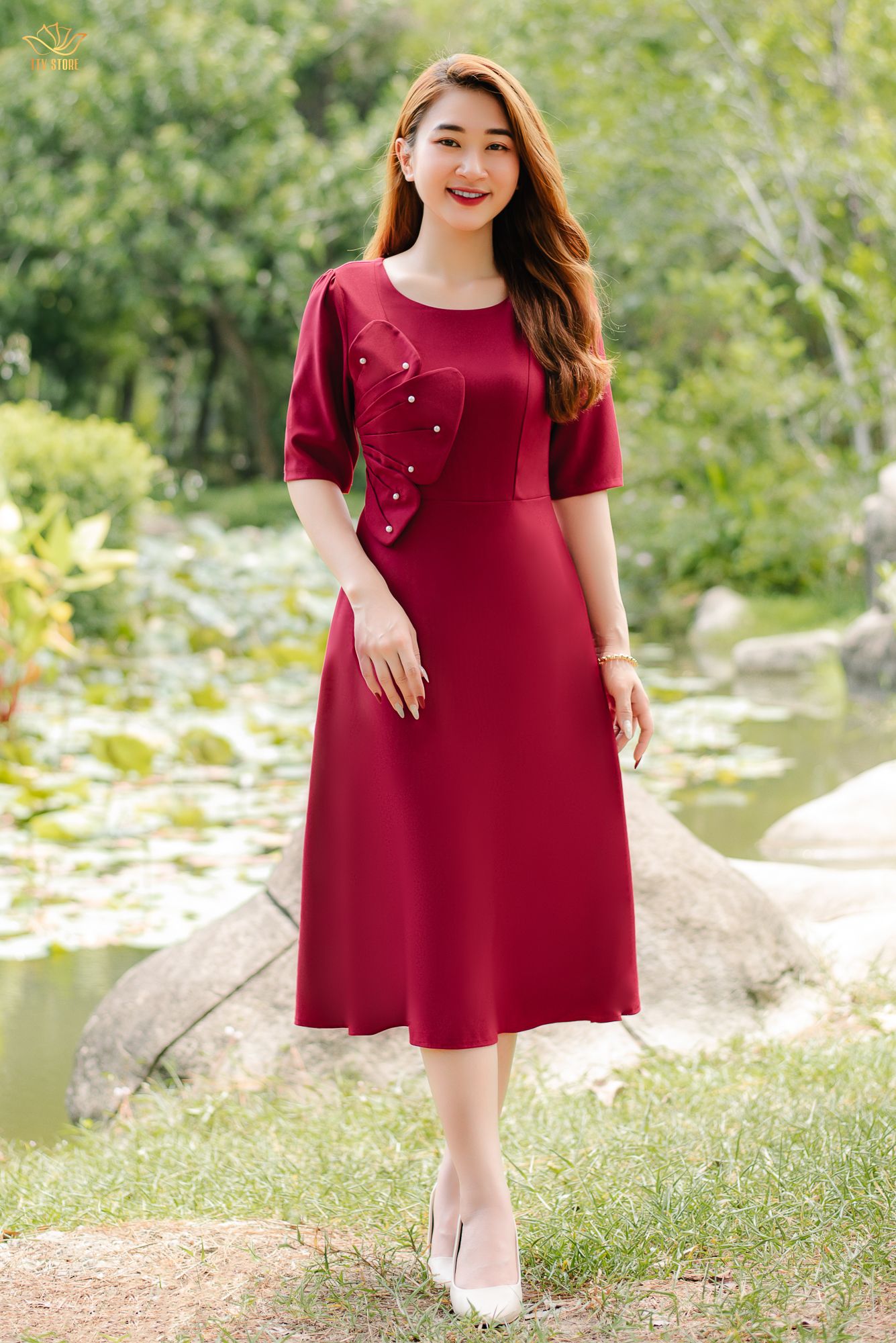 Đầm xòe - Cổ tròn tay lỡ kết hoa - AH - Đỏ Đô - TTV1365