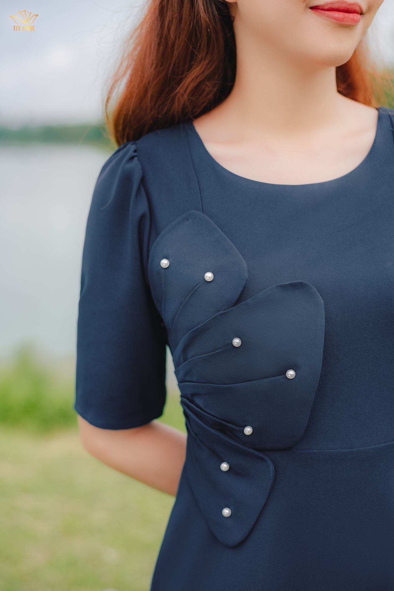 Đầm xòe - Cổ tròn tay lỡ kết hoa - AH - Xanh Đen - TTV1365