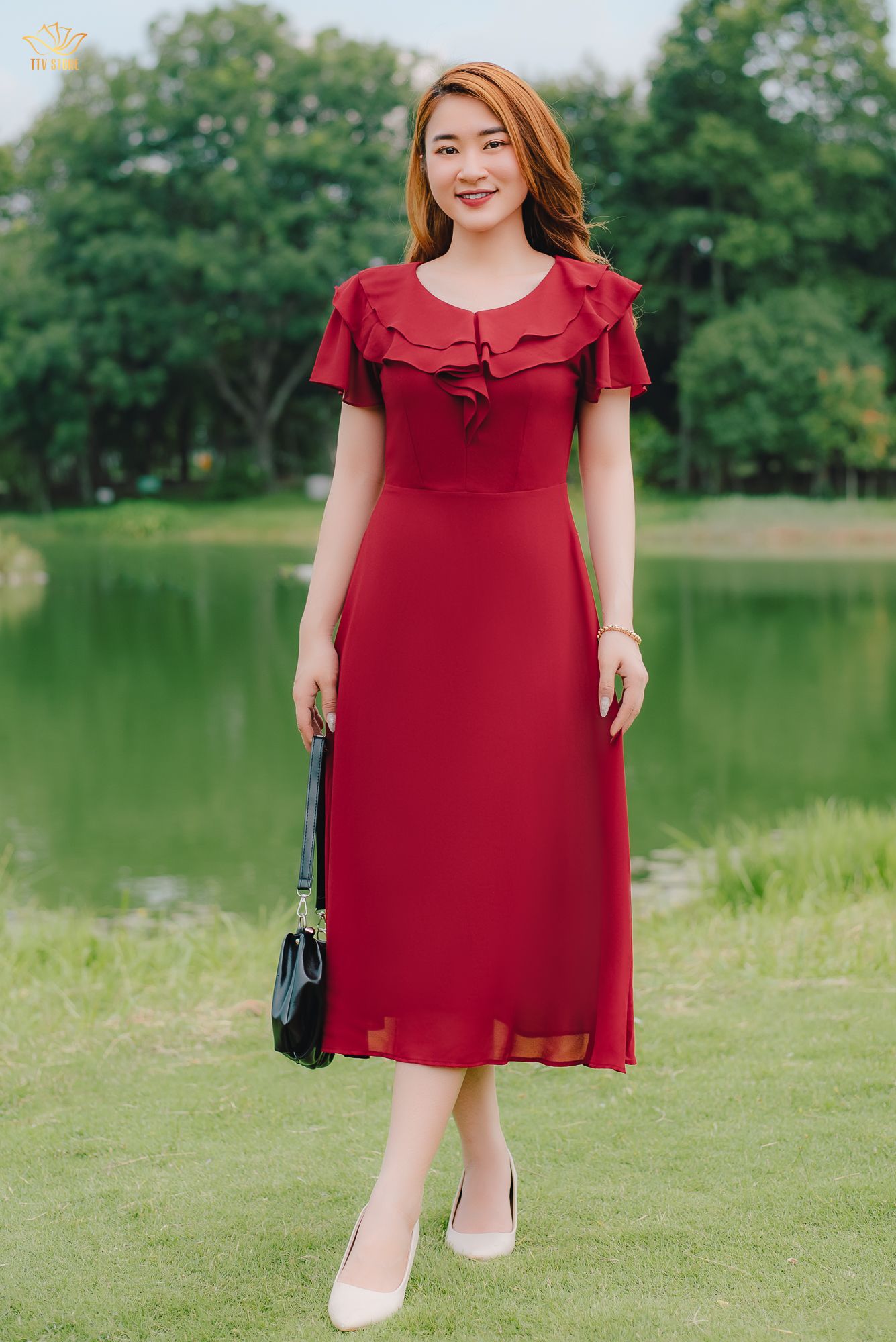 Đầm xòe - Cổ tim bèo tay ngắn - AH - Đỏ Đô - TTV1385