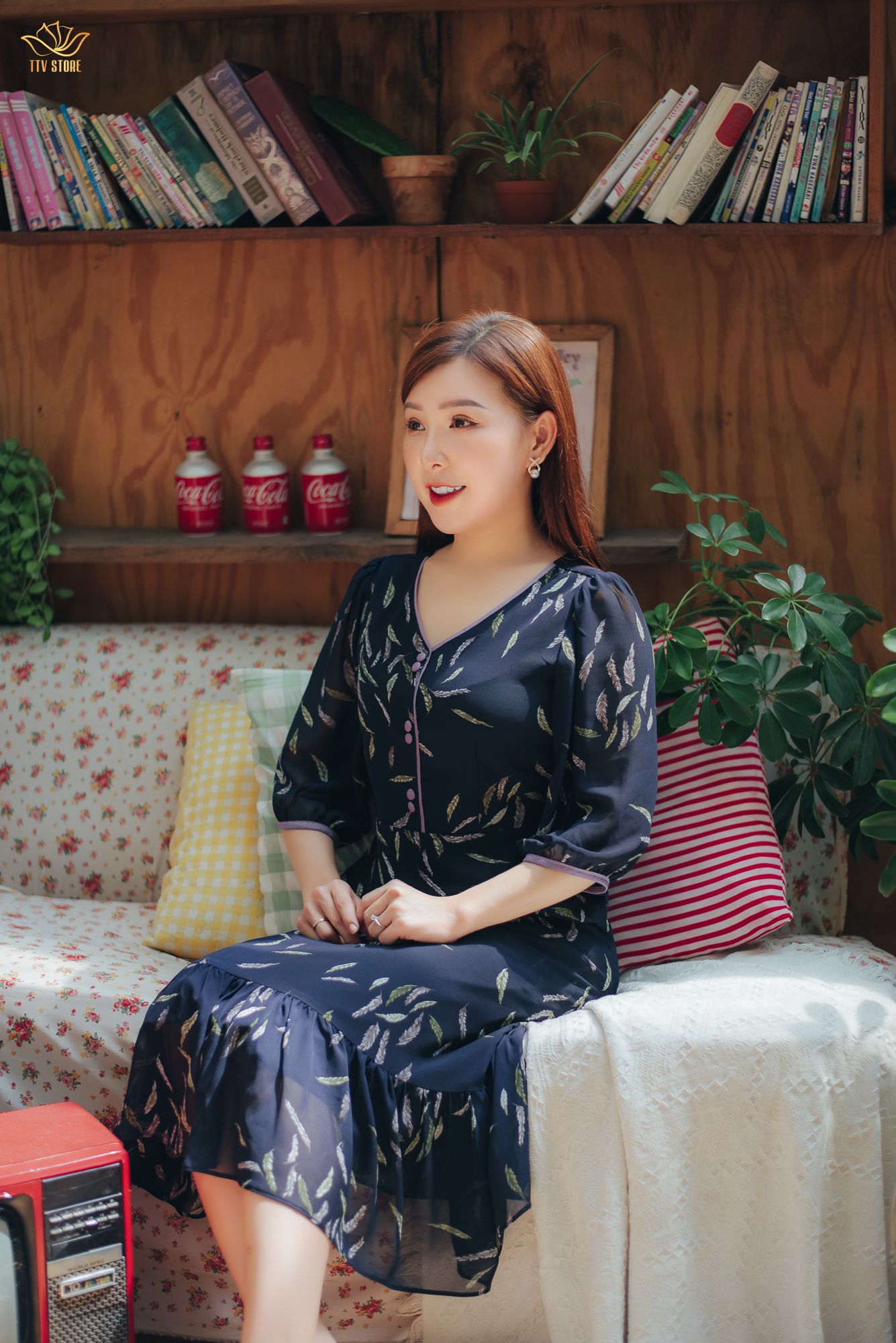 Đầm xòe - Cổ tim kết nút tay lỡ - CD - Xanh họa tiết - TTV1603