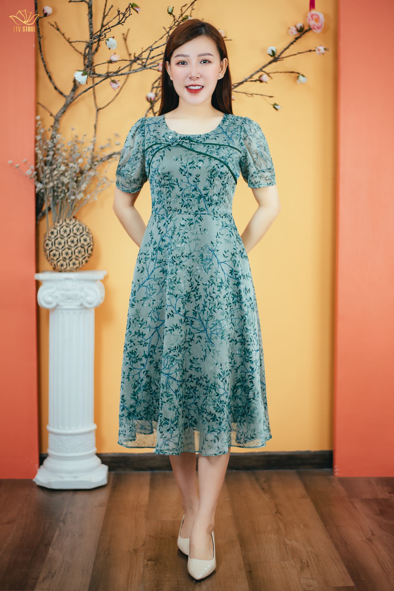 Đầm xòe - Cổ tròn kết hoa tay ngắn - CD - Xanh hoa - TTV1647