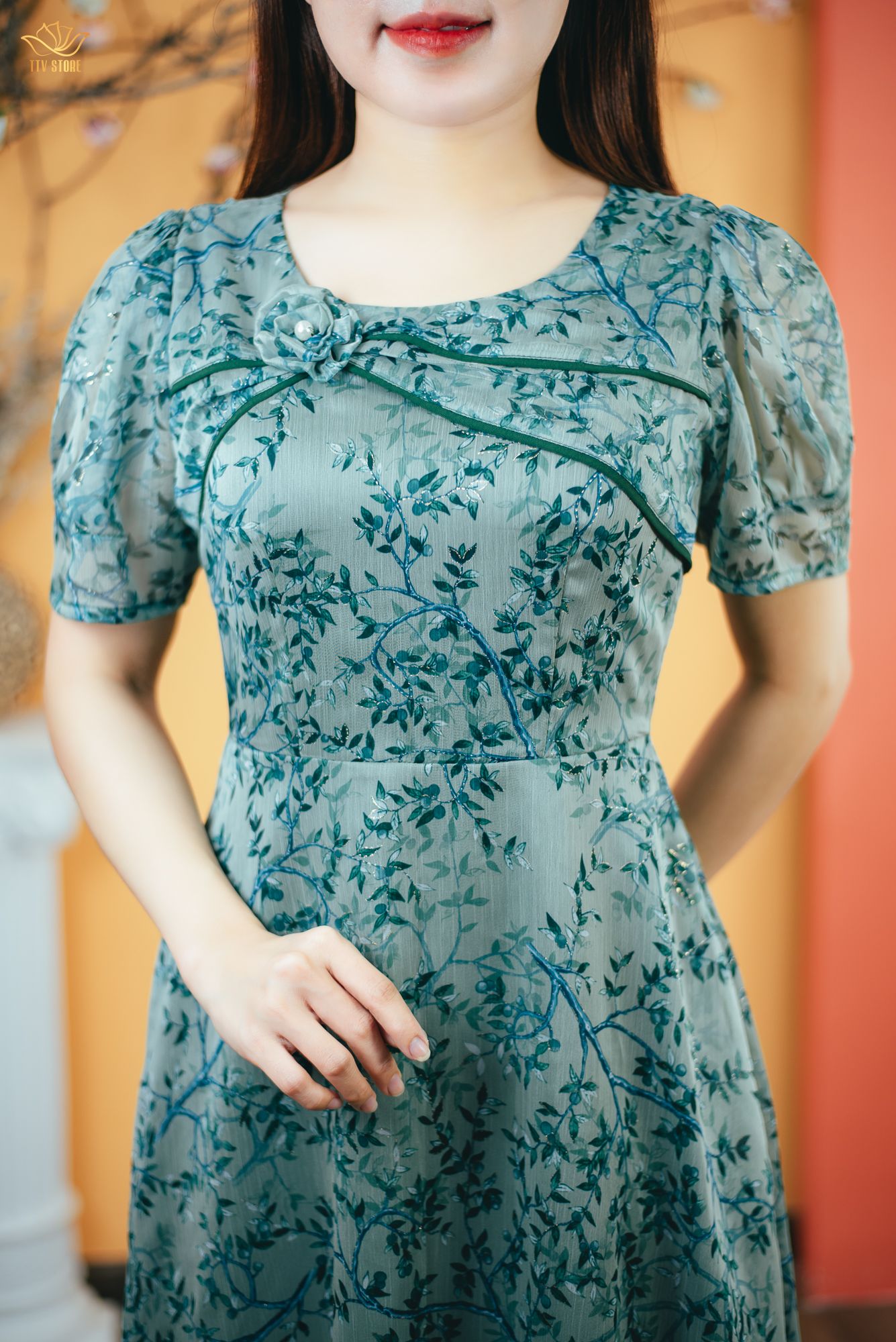 Đầm xòe - Cổ tròn kết hoa tay ngắn - CD - Xanh hoa - TTV1647