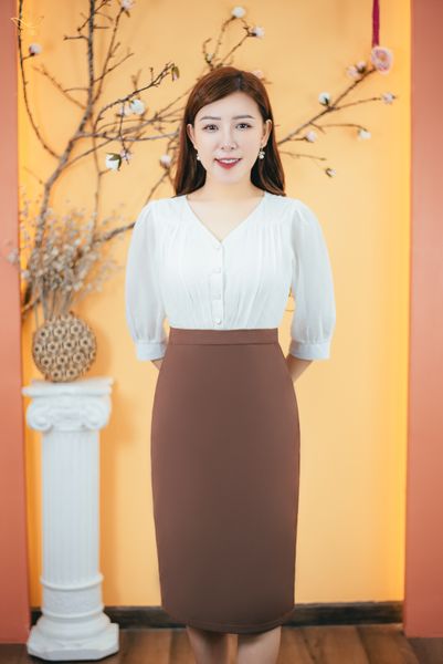 Đầm body - Cổ tim kết nút tay lỡ - CT - Trắng nâu - TTV1640