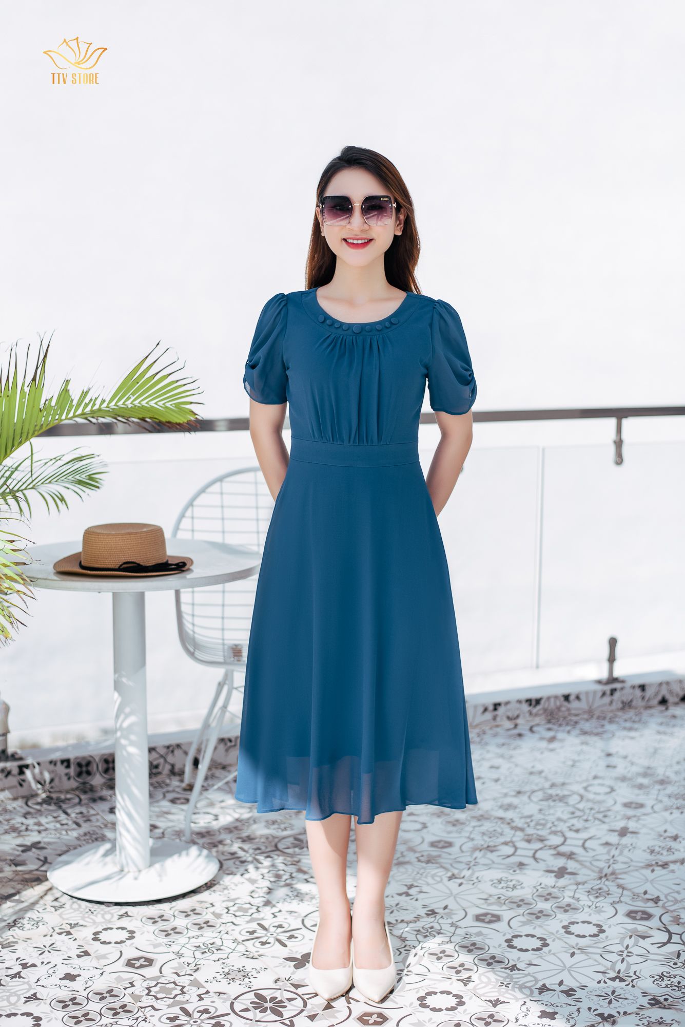 Giảm giá Váy xòe cổ vest chân xếp ly màu xanh coban  BeeCost