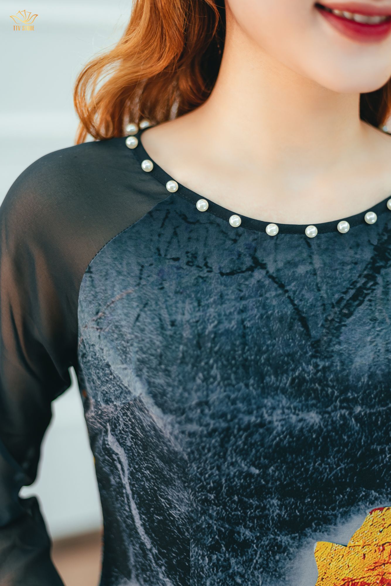 Áo dài cách tân - Cổ tròn kết ngọc tay lỡ - CD - Đen họa tiết - TTV1382