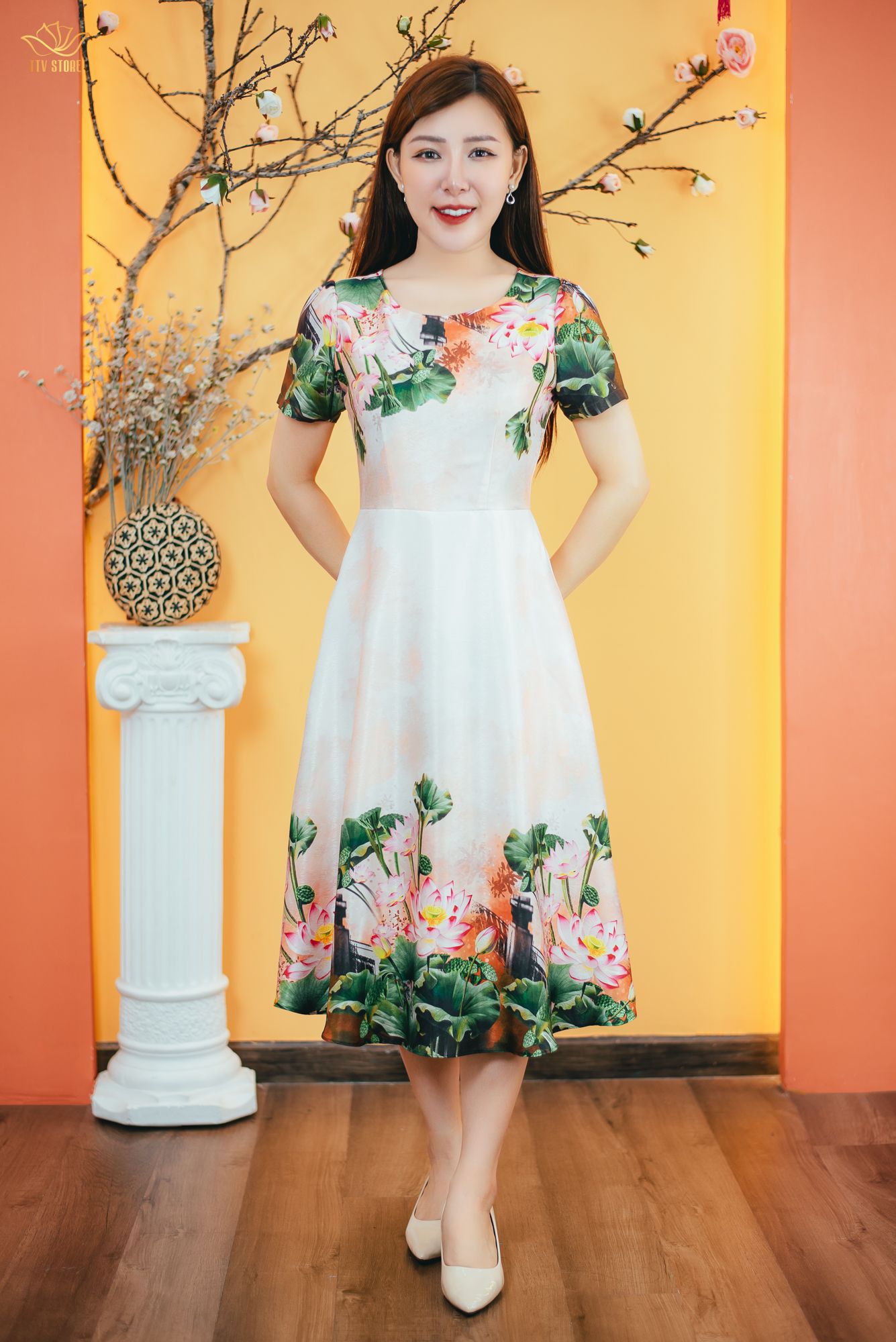 Đầm xòe - Cổ tròn tay ngắn - CD - Kem hoa - TTV1673