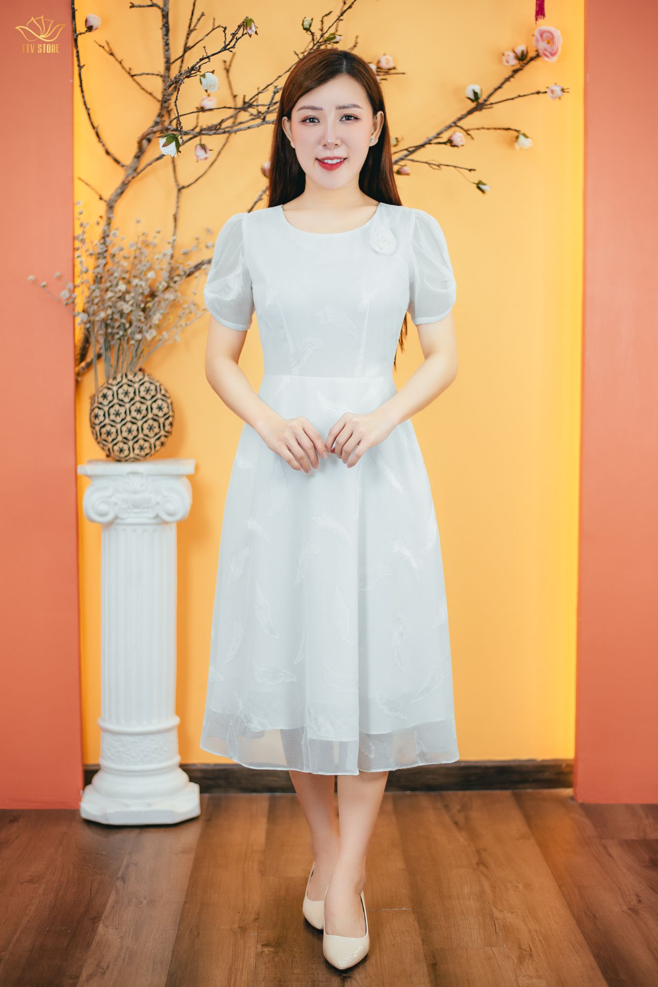 Đầm xòe - Cổ tròn kết hoa tay nơ - CD - Trắng họa tiết - TTV1687#