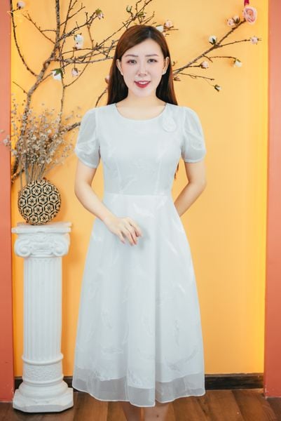 Đầm xòe - Cổ tròn kết hoa tay nơ - CD - Trắng họa tiết - TTV1687#