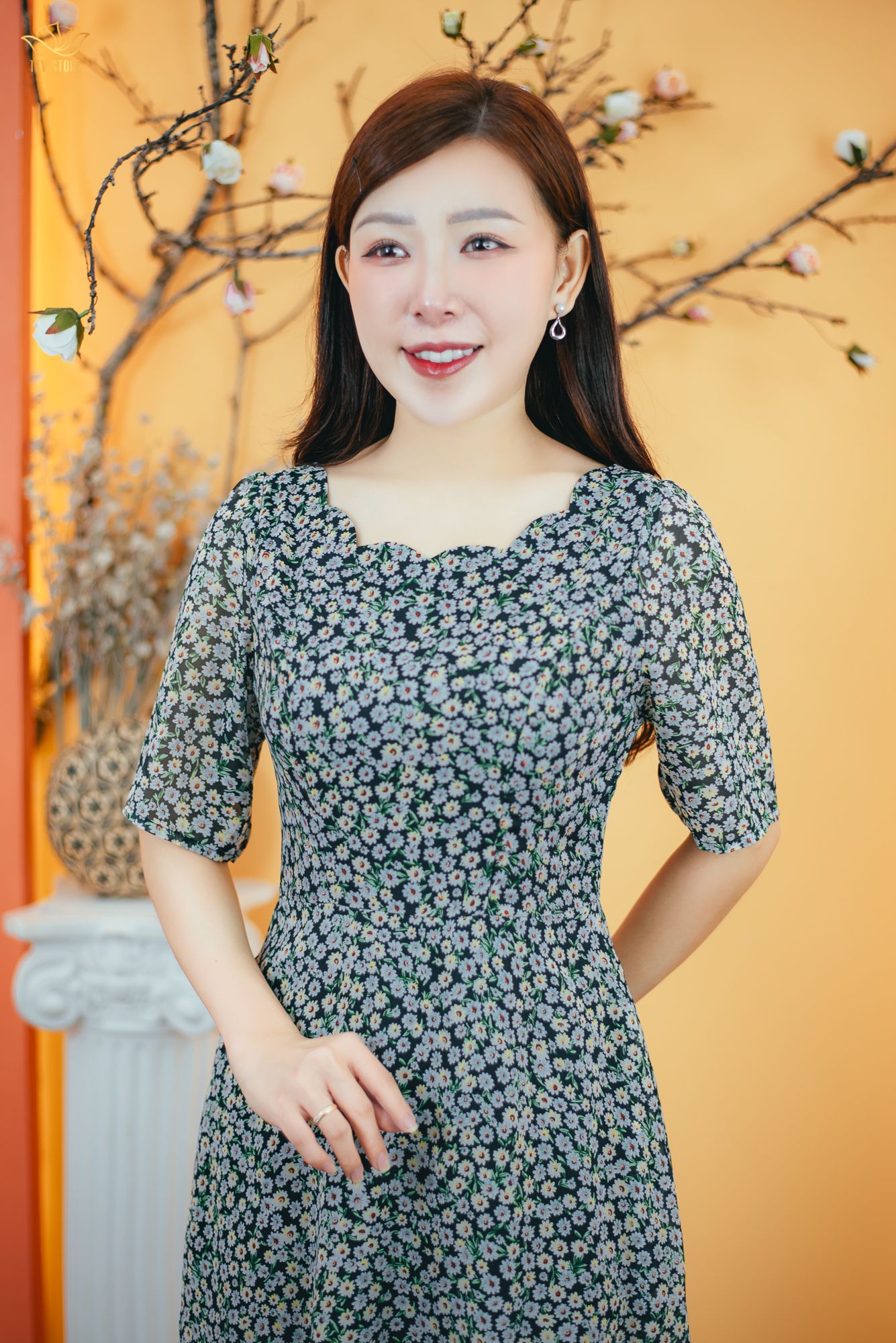 Đầm maxi - Cổ sóng nước tay ngắn - CV - Đen hoa nhí - TTV1681