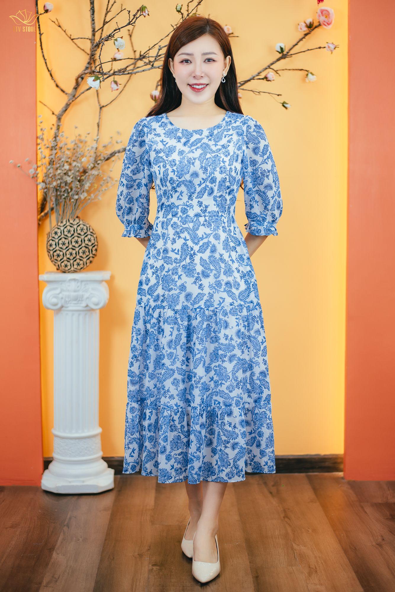 Đầm maxi - Cổ tròn tay lỡ - CD - Trắng hoa xanh - TTV1685