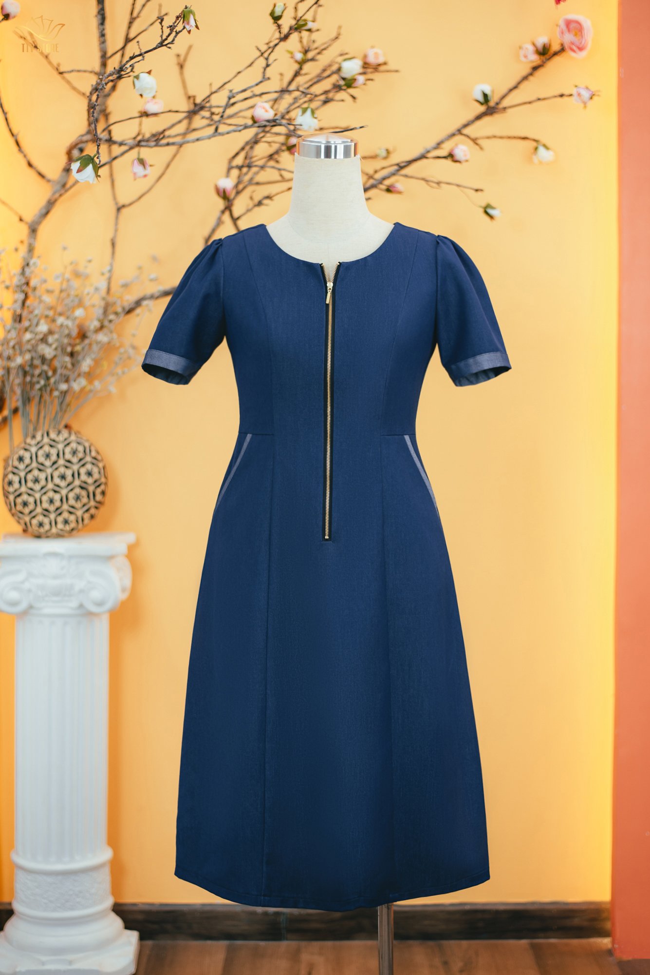 Đầm suông - Cổ tròn tay ngắn - CV - Xanh jean - TTV1711