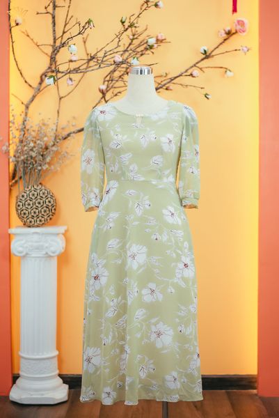 Đầm xòe - Cổ tròn khoét V kết ngọc tay lỡ - CT - Xanh hoa trắng - TTV1697