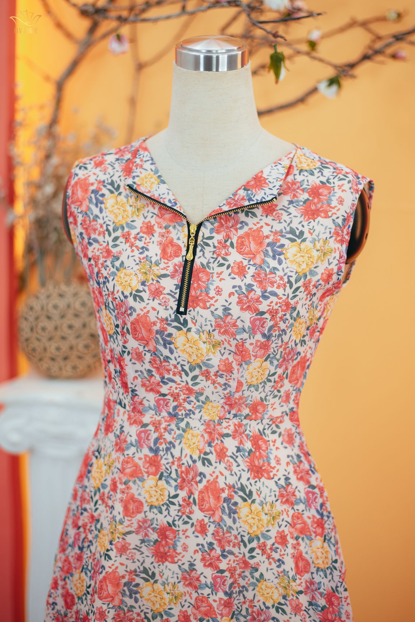 Đầm xòe - Cổ cánh én cách điệu tay sát nách - CV - Cam hoa - TTV1708