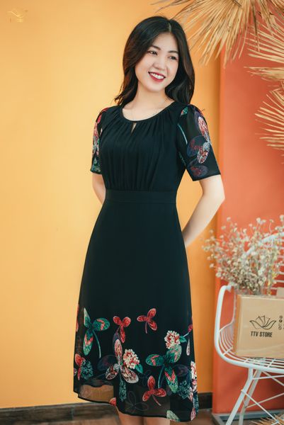 Đầm form A - Cổ tròn tay ngắn - CD - Đen hoa - TTV1403