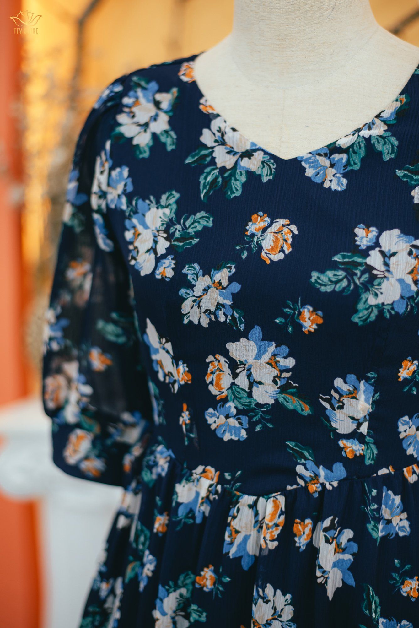 Đầm xòe - Cổ tim tay lỡ - CT - Xanh hoa - TTV1722