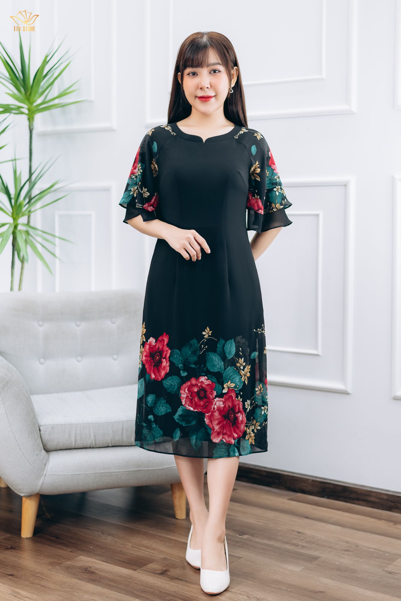 Đầm suông - Cổ tròn tay chuông hai tầng - CD - Đen hoa - TTV1438