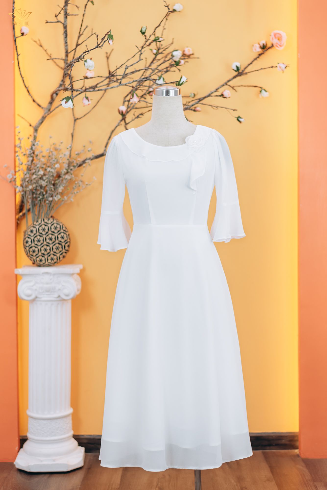 Đầm xòe - Cổ tròn bèo kết hoa tay chuông - CV - Trắng - TTV1735