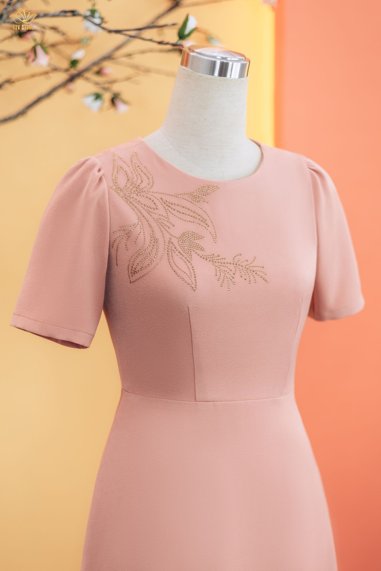 Đầm xòe - Cổ tròn kết cườm tay ngắn - CV - Hồng ruốc - TTV1738