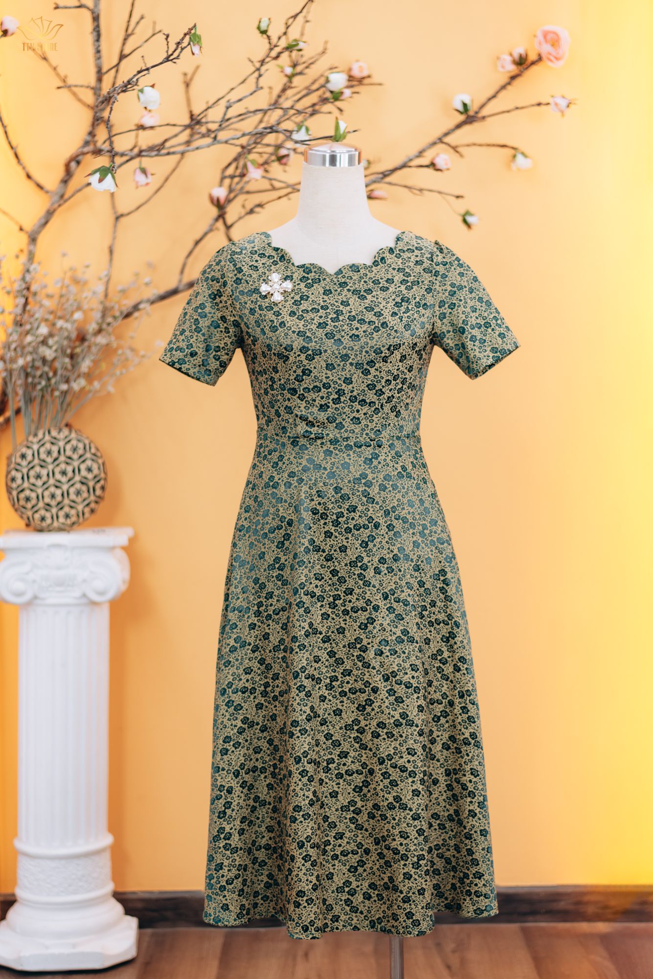 Đầm xòe - Cổ sóng nước tay ngắn - CV - Xanh hoa - TTV1745#