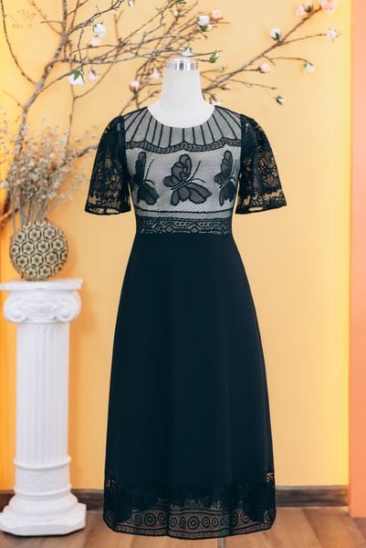 Đầm xòe - Cổ tròn tay ngắn phối ren - CT - Đen - TTV1752