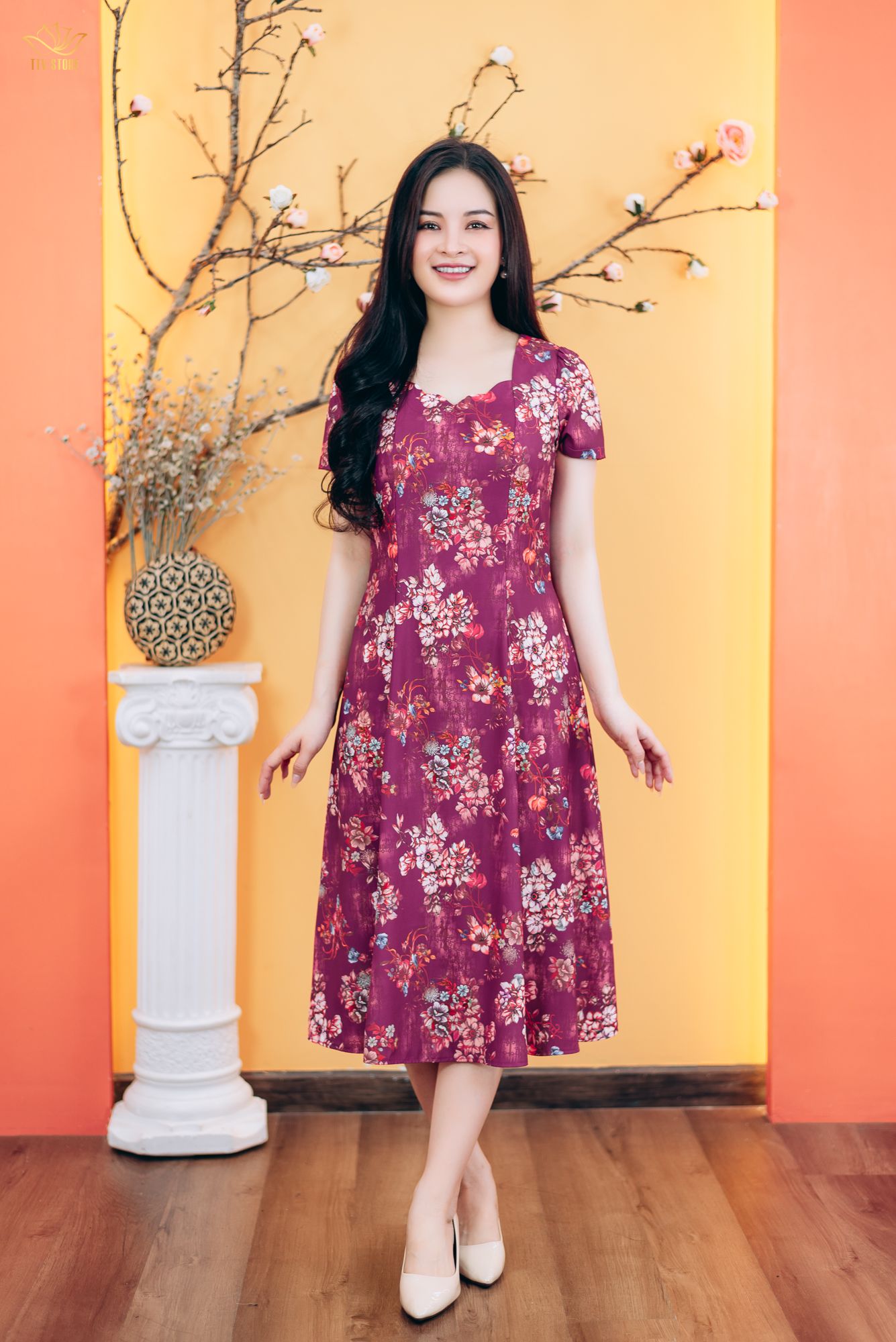 Đầm xòe 8 mảnh - Cổ sóng nước tay ngắn - CD - Tím đỏ hoa - TTV1774