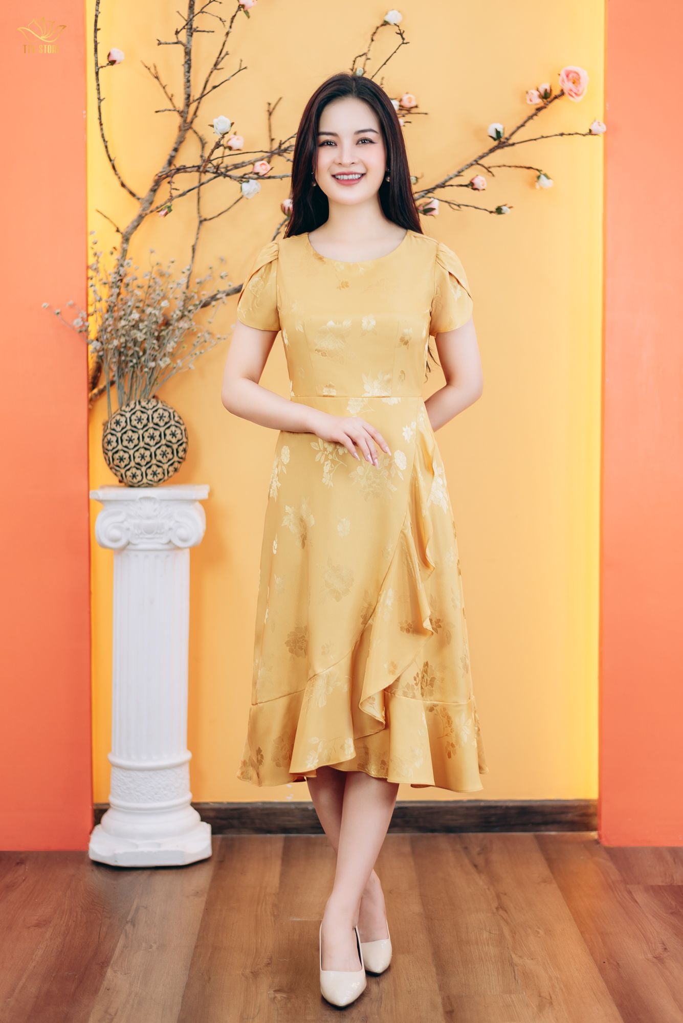 Đầm form A - Cổ tròn tay búp - CT - Vàng - TTV1771