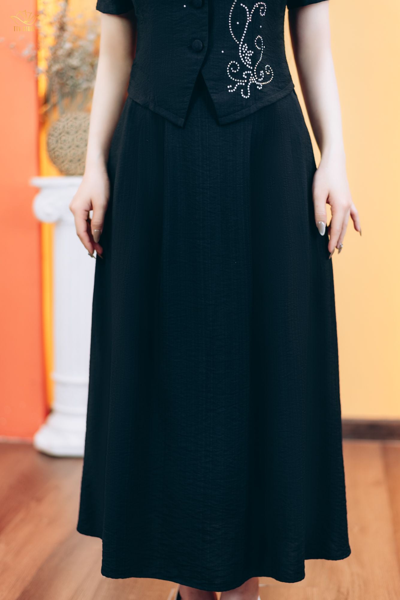 Chân váy - Khóa kéo sau bo chun hai bên lưng - CT - Đen - TTV1778