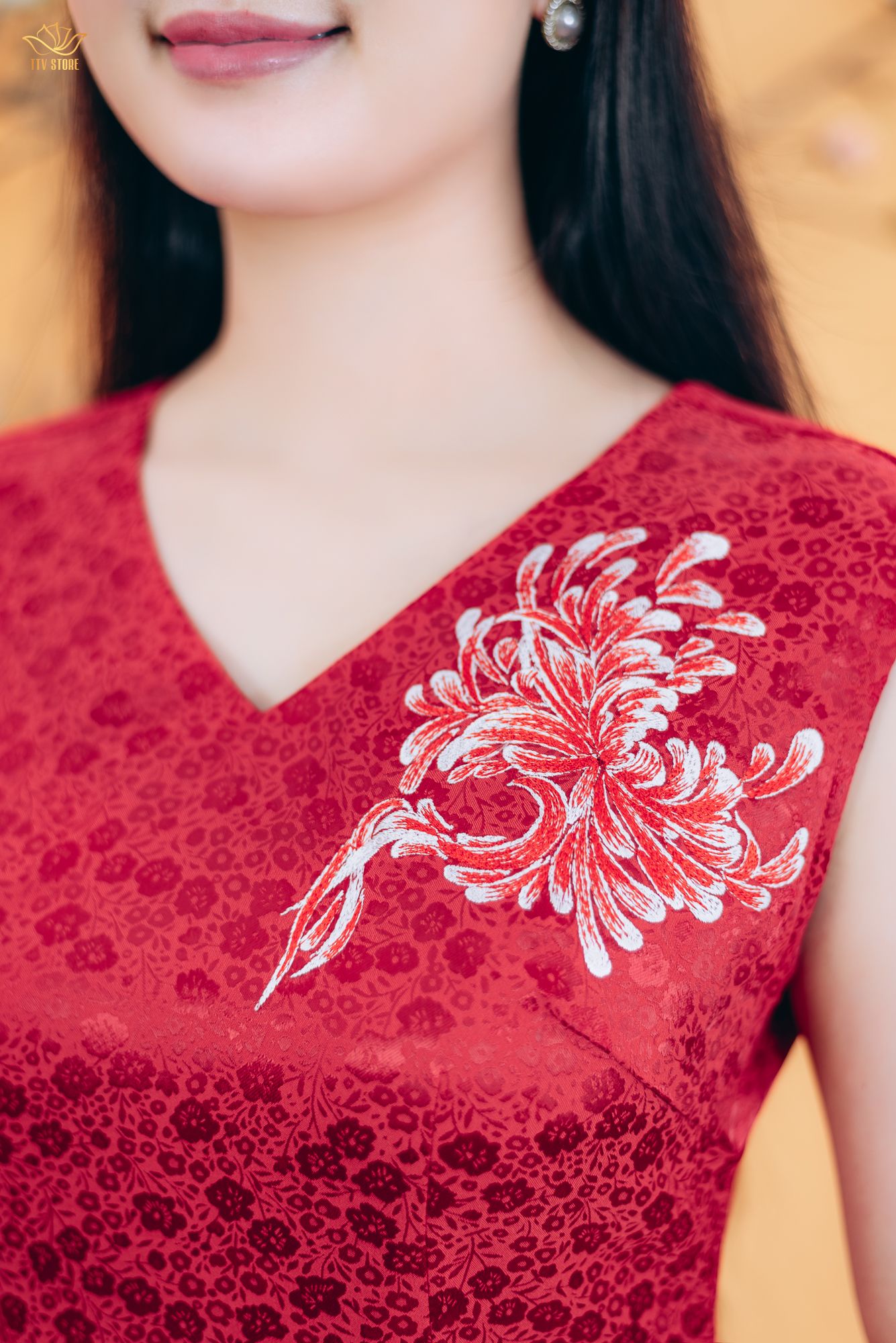 Đầm suông - Cổ tim hoa thêu tay sát nách - CT - Đỏ - TTV1781
