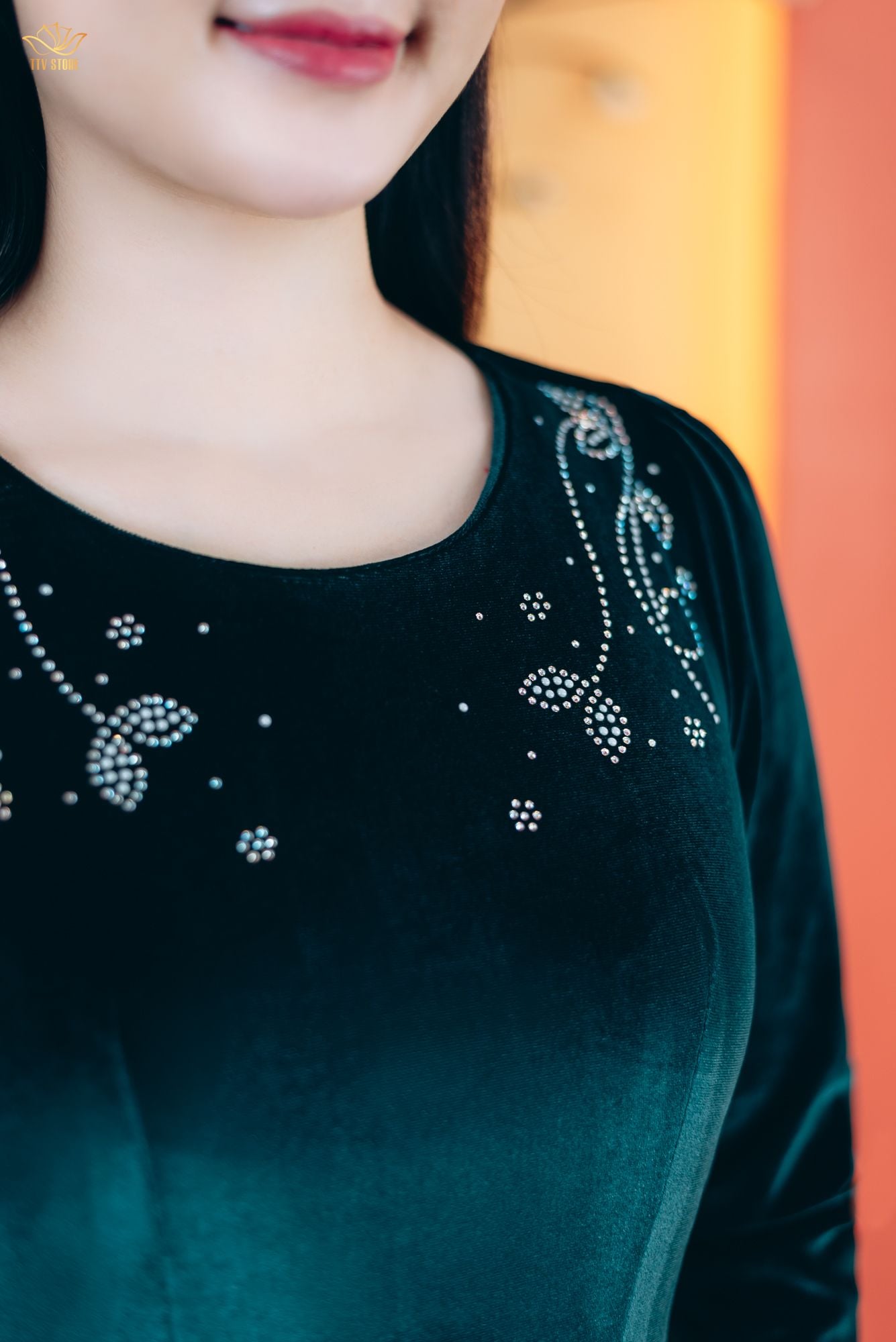 Đầm xòe - Cổ tròn đính hạt đá tay lỡ - AH - Xanh rêu - TTV1784