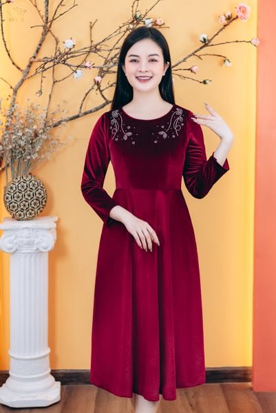 Đầm xòe - Cổ tròn đính hạt đá tay lỡ - AH - Đỏ đô - TTV1784