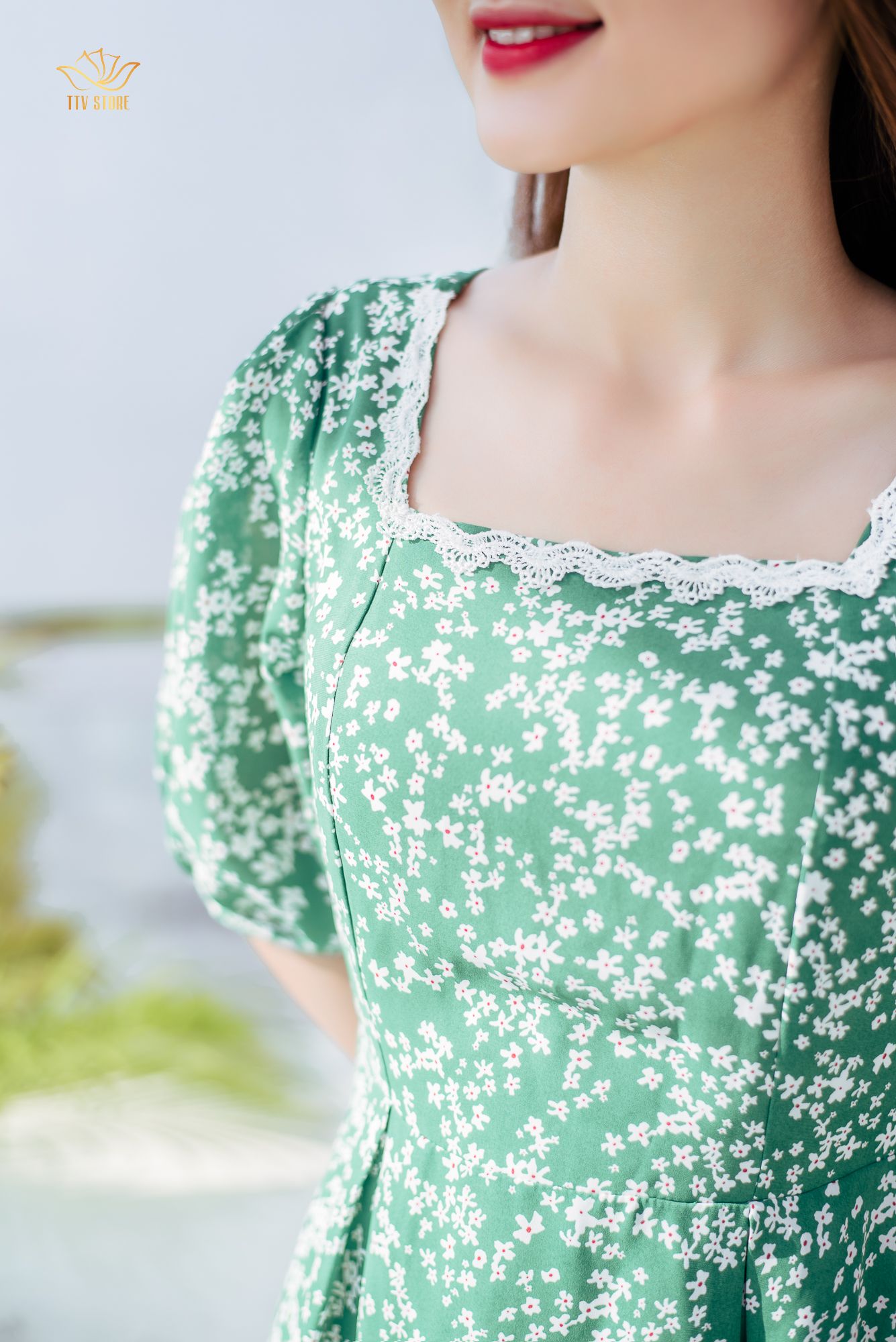 Đầm xoè - Cổ vuông phối ren tay lỡ - AH - Xanh hoa nhí trắng - TTV1185