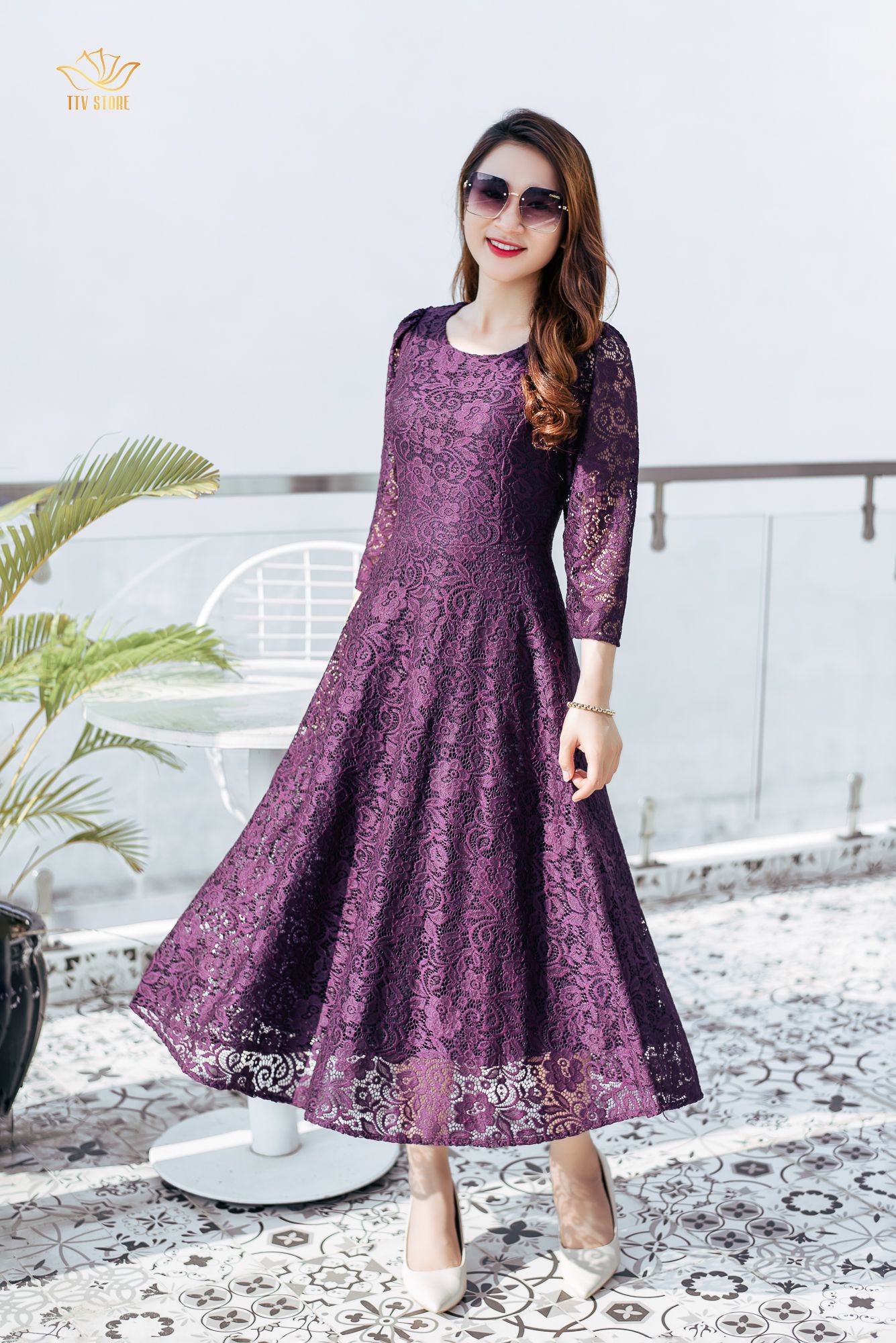 Đầm xoè - Cổ tròn tay lỡ - Ren tím - TTV1178