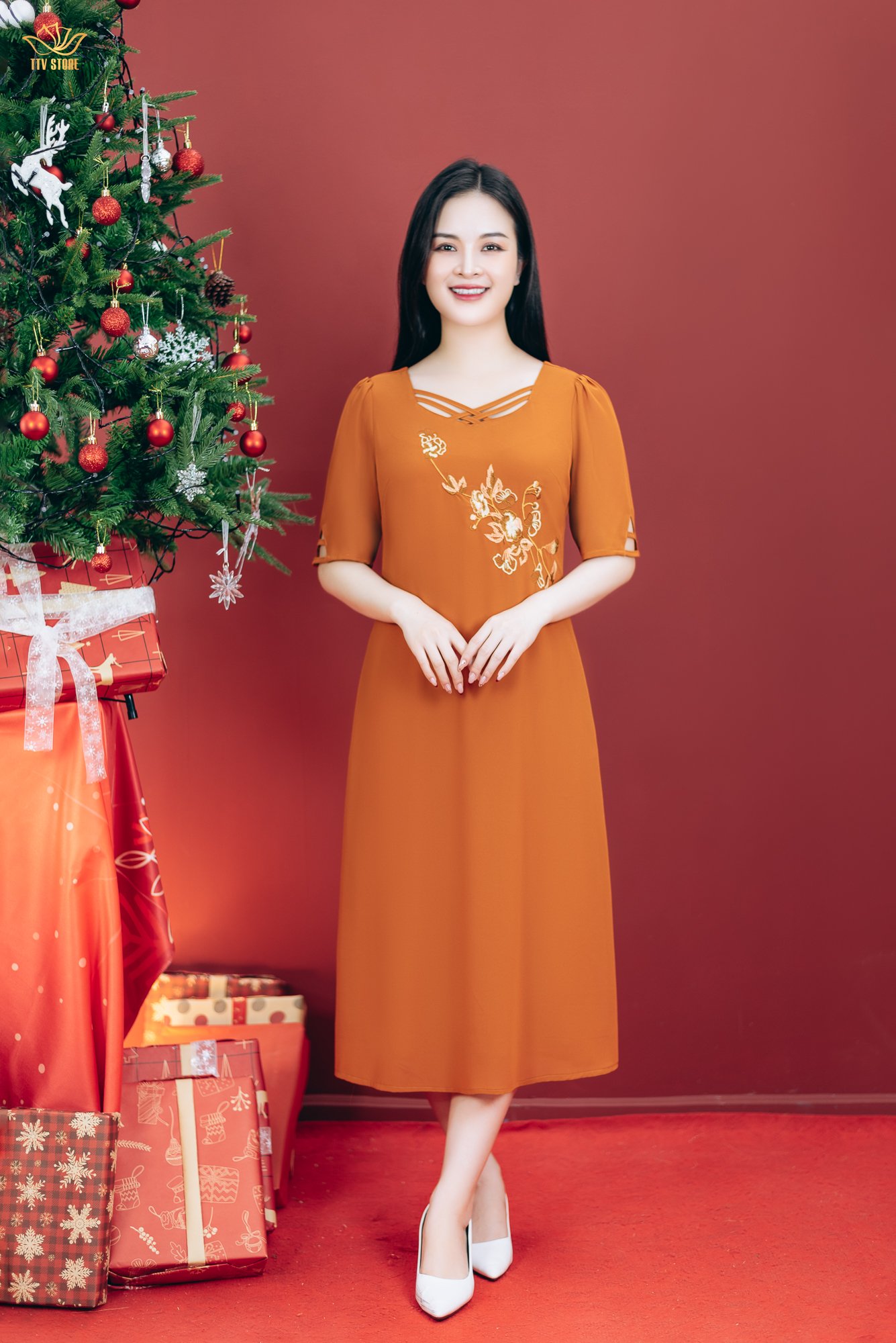 Đầm suông - Cổ vuông tim đan dây thêu hoa tay lỡ - CD - Cam đất - TTV1808