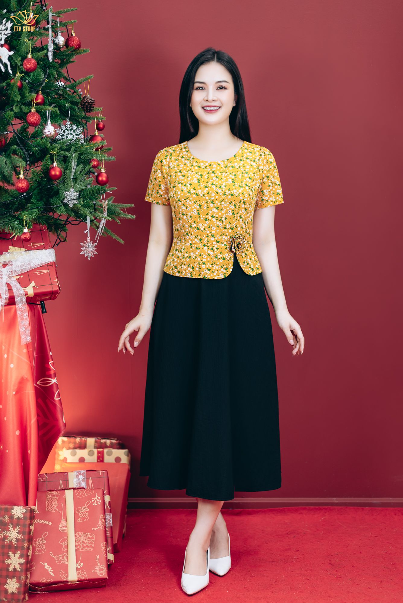 Đầm xòe - Cổ tròn tay ngắn - CD - Vàng hoa nhí - TTV1801#