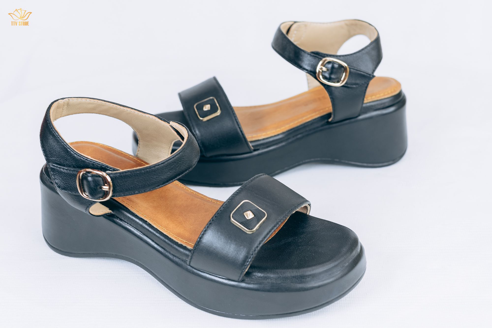 D16 - Giày Sandal xuồng - Đen